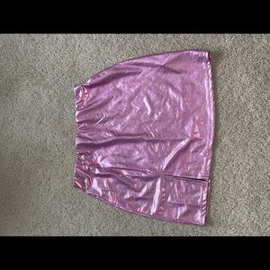 Women’s pink metallic fitted mini skirt